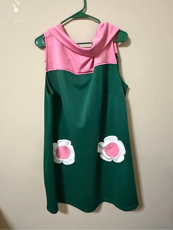 Smak Parlour Dresses & Skirts - Small Parlour Green A-Line Dress Pink Yoke & Floral Pocket vintage retro 4x plus